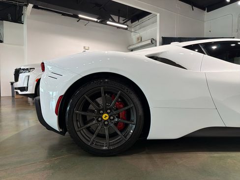 Used 2023 Ferrari SF90 Stradale image 10