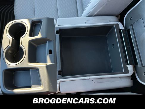 New 2026 GMC Sierra 2500 SLE w/ SLE Convenience Package image 4