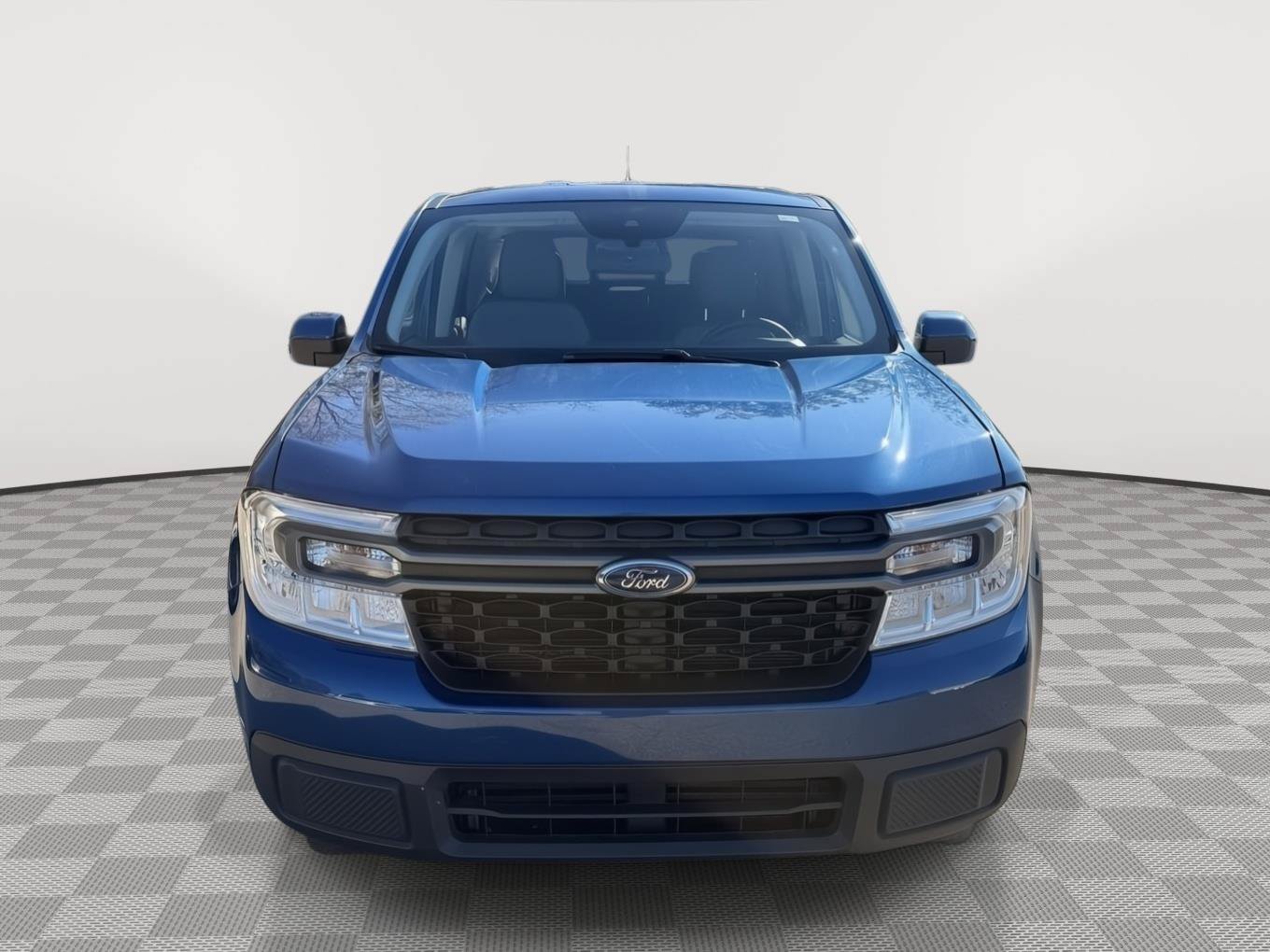 Used 2023 Ford Maverick XLT w/ XLT Luxury Package FWD image 2