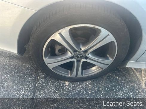 Used 2018 Mercedes-Benz E 300 4MATIC image 10