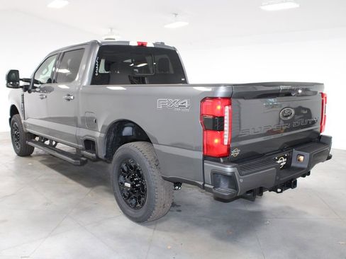 New 2026 Ford F250 Lariat w/ Black Appearance Package image 6
