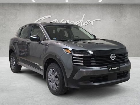 New 2026 Nissan Kicks S FWD image 2