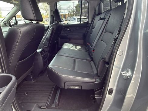 Used 2023 Honda Ridgeline RTL image 12
