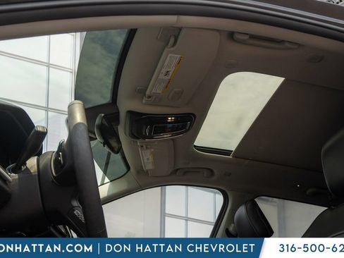 Used 2023 Jeep Grand Cherokee Limited w/ Black Appearance Package AWD/4WD image 18