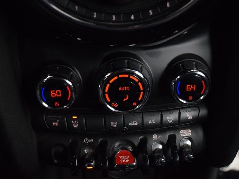 Used 2018 MINI Cooper Convertible image 25