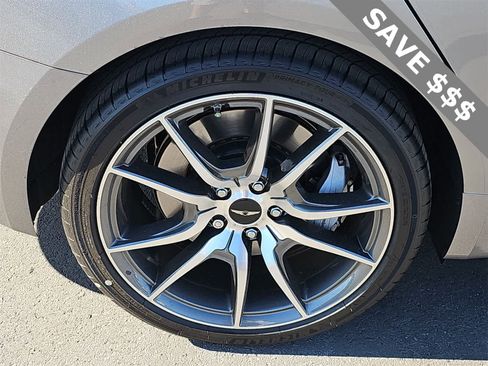 Used 2026 Genesis G70 2.5T image 12