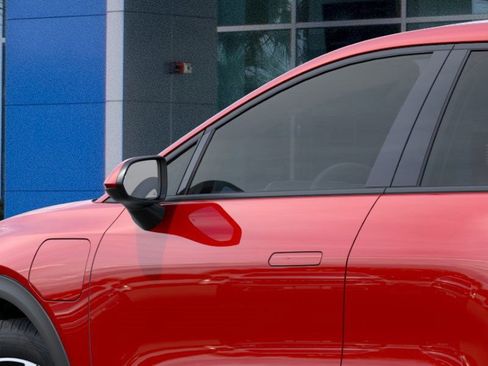 New 2026 Chevrolet Equinox EV LT image 12