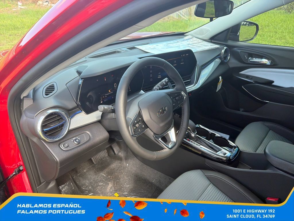 New 2026 Chevrolet Trax LT w/ Driver Confidence Package FWD image 17