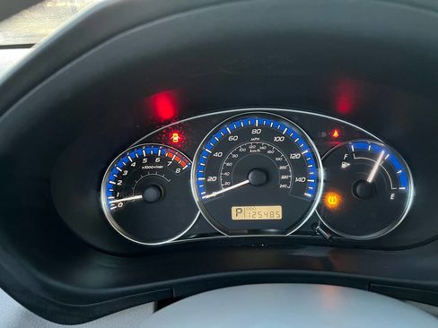 Used 2011 Subaru Forester 2.5X image 16