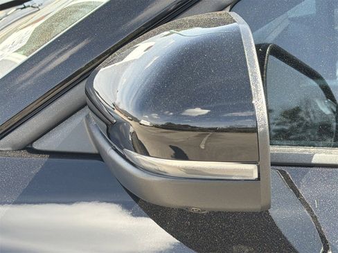 New 2026 Ford Explorer ST-Line w/ ST-Line Street Pack image 33