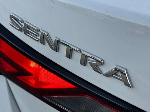 Certified 2025 Nissan Sentra S image 15