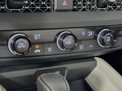 Certified 2023 Honda Accord LX image 15