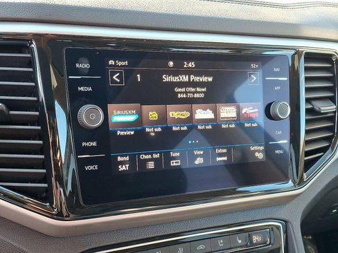 Used 2021 Volkswagen Atlas SEL Premium image 18