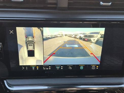 Used 2022 GMC Sierra 1500 AT4X image 30