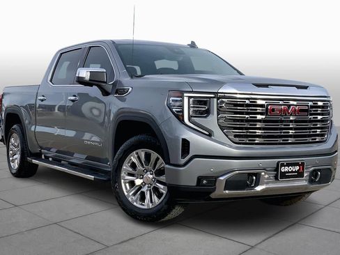 Used 2024 GMC Sierra 1500 Denali w/ Technology Package image 2