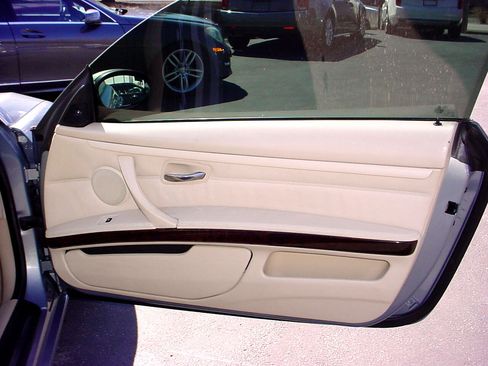 Used 2007 BMW 328xi Coupe image 31