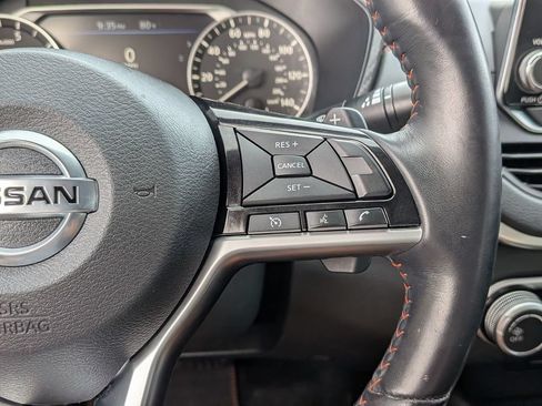 Used 2019 Nissan Altima 2.5 SR FWD image 20