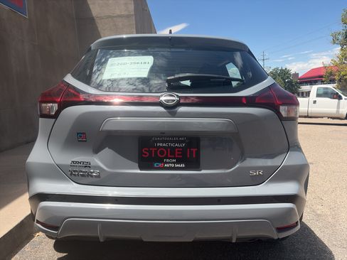 Used 2023 Nissan Kicks SR w/ SR Premium Package FWD image 10