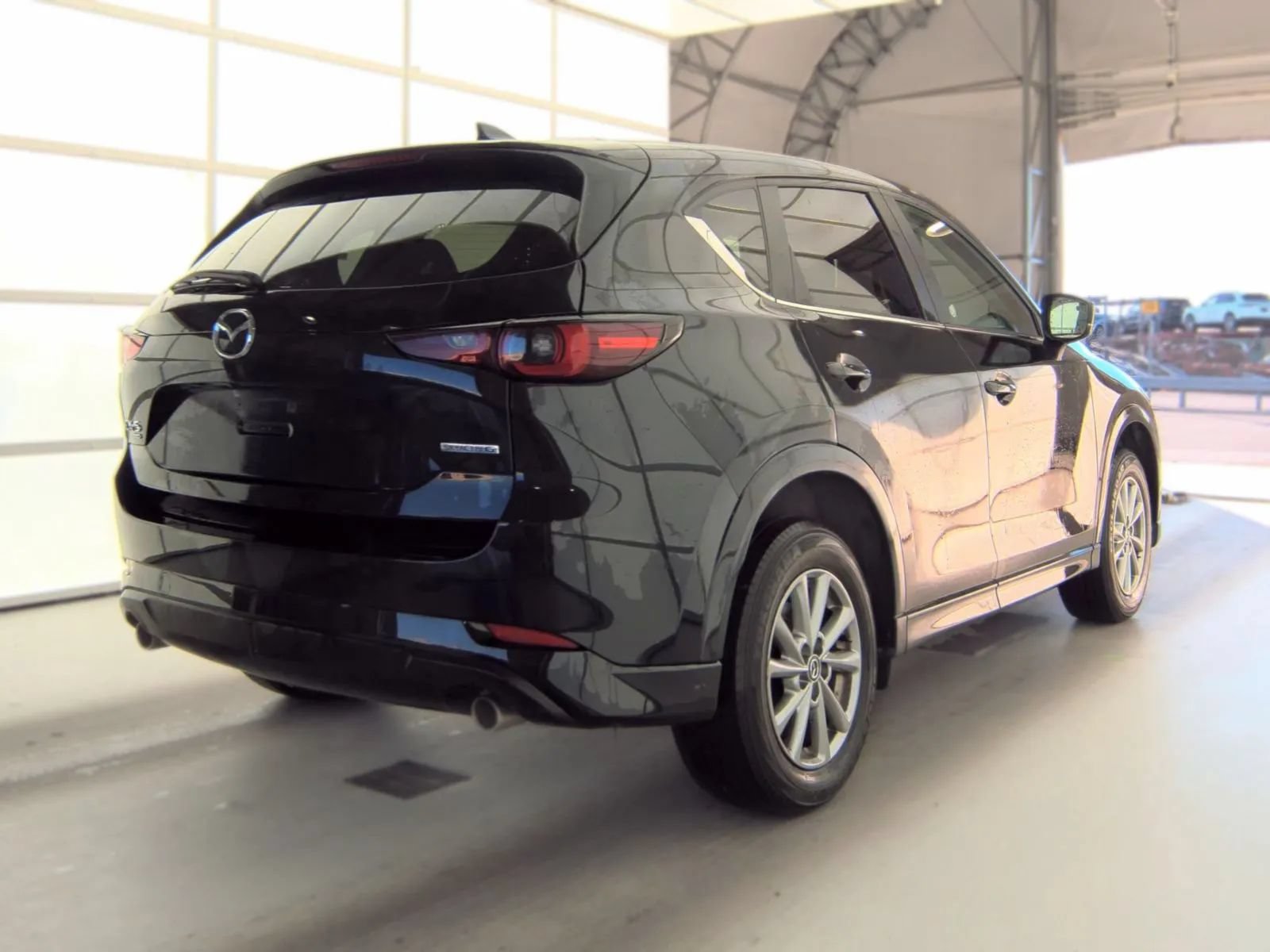 Used 2025 MAZDA CX-5 AWD 2.5 S w/ Preferred Package image 5