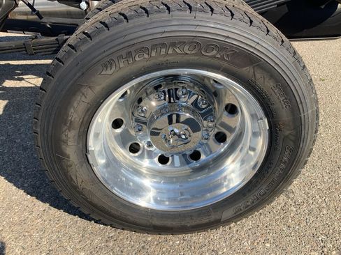 New 2026 RAM 5500 Tradesman w/ Chrome Appearance Group AWD/4WD image 10