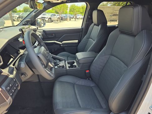 New 2026 Toyota 4Runner TRD Sport Premium AWD/4WD image 11