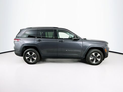 Used 2023 Jeep Grand Cherokee 4WD 4xe image 10