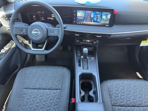 New 2026 Nissan Kicks SV image 14