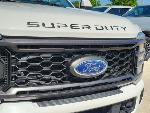 Certified 2023 Ford F250 Lariat w/ Sport Appearance Package AWD/4WD image 7
