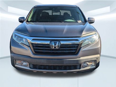 Used 2017 Honda Ridgeline RTL-E image 2