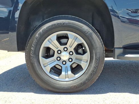 Used 2018 Chevrolet Tahoe LS RWD image 25