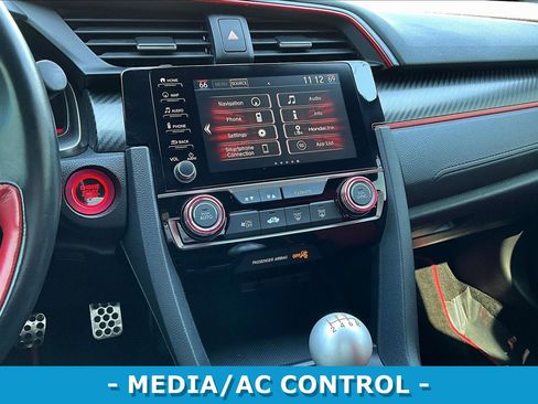 Used 2019 Honda Civic Type R image 9
