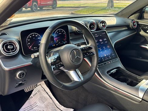 Used 2023 Mercedes-Benz C 300 Sedan image 11