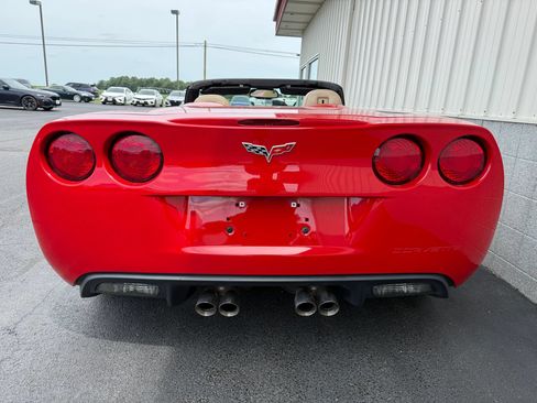 Used 2005 Chevrolet Corvette Convertible w/ Preferred Equipment Group RWD image 3