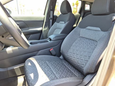 New 2026 Nissan Kicks SV FWD image 10