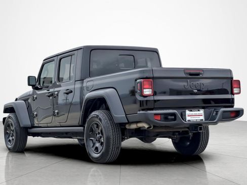 Used 2023 Jeep Gladiator Sport AWD/4WD image 3