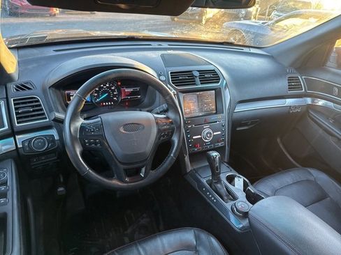 Used 2016 Ford Explorer Sport image 14
