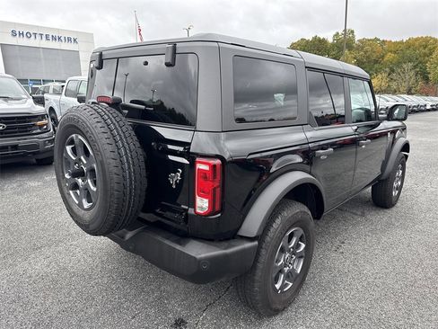 Used 2025 Ford Bronco Big Bend image 7