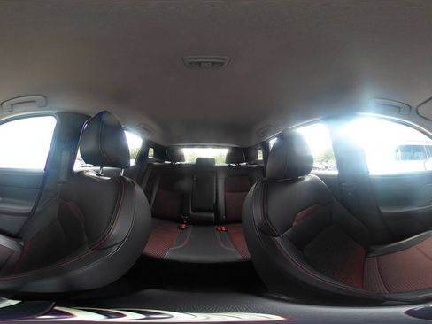 Used 2026 Nissan Kicks SR FWD image 40
