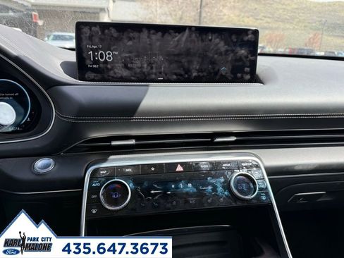 Used 2022 Genesis GV80 3.5T Prestige Signature image 10