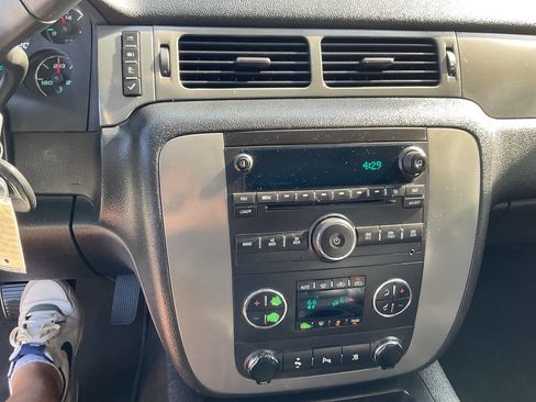 Used 2008 Chevrolet Avalanche LT w/ LT Preferred Equipment Group image 16