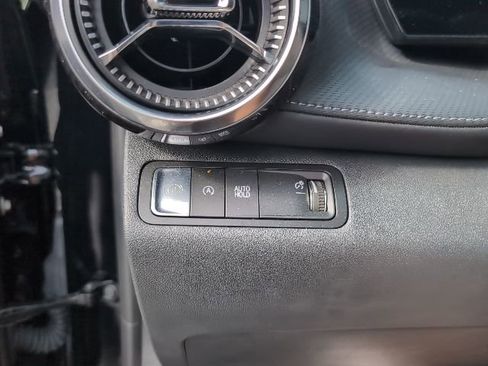 Used 2026 Chevrolet Equinox LT image 23