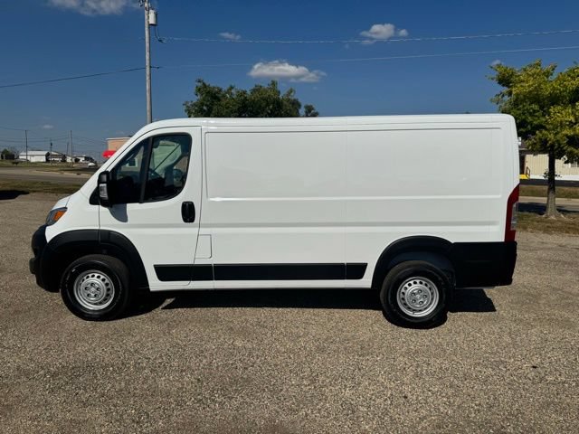 Used 2025 RAM ProMaster 2500 w/ Convenience Group FWD image 6