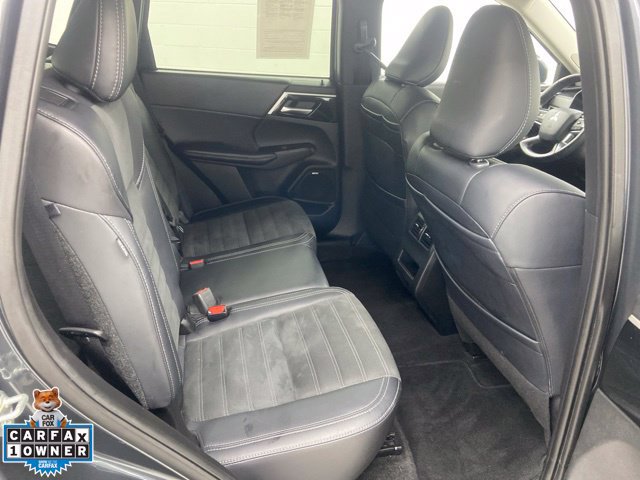 Used 2025 Mitsubishi Outlander SE FWD image 22