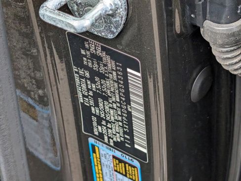 Certified 2023 Kia Telluride S w/ S Sunroof Package image 35