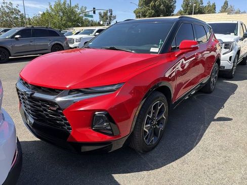 Used 2022 Chevrolet Blazer RS w/ Enhanced Convenience Package FWD image 2