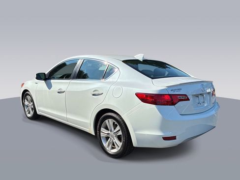Used 2014 Acura ILX Hybrid w/ Technology Package FWD image 5