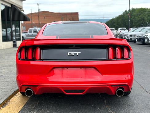 Used 2016 Ford Mustang GT image 5