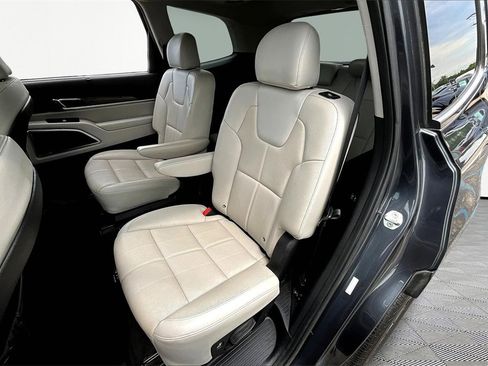 Used 2022 Kia Telluride SX w/ Nightfall Edition Package image 26