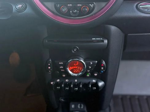 Used 2013 MINI Cooper Clubman image 16