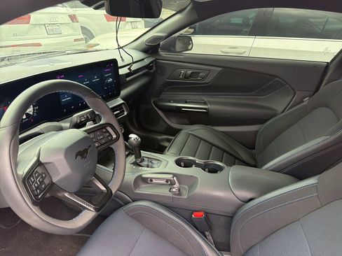 Used 2024 Ford Mustang Dark Horse RWD image 6